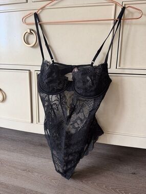 Victoria's Secret Black Lace Underwire Lace Bodysuit